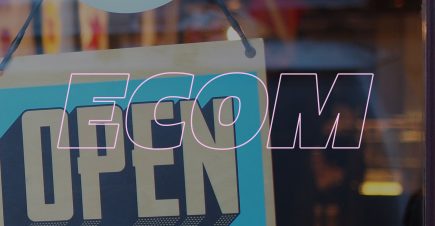 Det finns 100-tals e-handelsplattformar, vi har listat 4st mer- eller mindre kända.